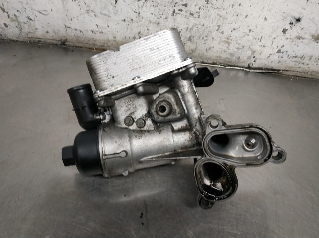 Resfriador de óleo do motor para Renault Koleos I 2.0 DCI 4x4 (HY0B) M9R830 8200797762