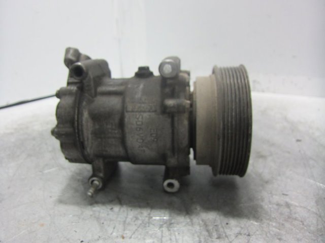 RENAULT 8200819568A Компрессор кондиционера в наличии Украина