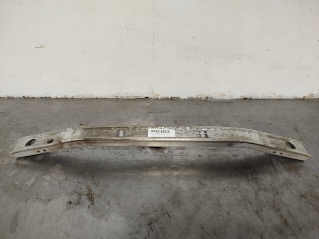 Reforçador do pára-choque dianteiro 8200834849 RENAULT