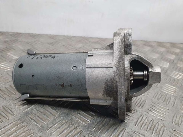 RENAULT 8200836473B Стартер в наличии Чернигов