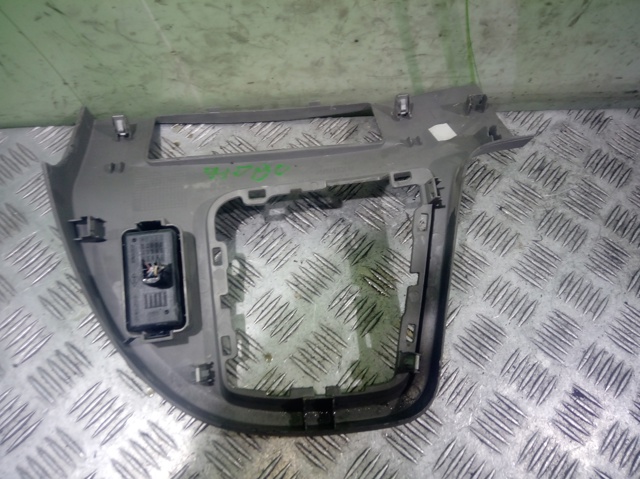 8200837875 RENAULT купить в Киев
