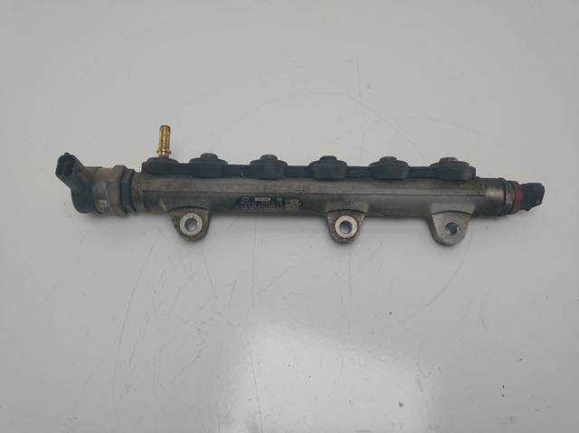 8200842432 NISSAN Распределитель топлива (рампа) купить в Тернополь