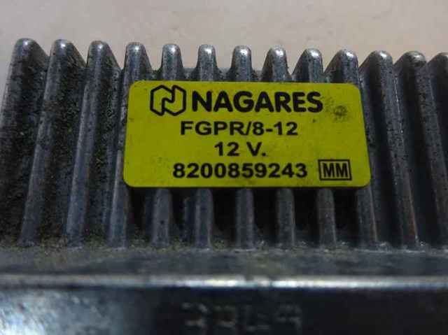 Relê das velas de incandescência 8200859243 RENAULT