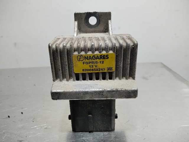 Relê das velas de incandescência 8200859243 RENAULT