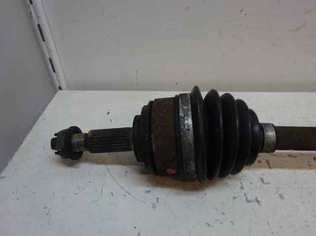 8200863653 RENAULT Полуось (привод) передняя левая купить в Каменское