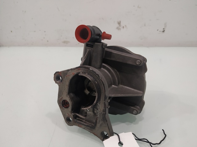 8200881701 RENAULT Вакуумный насос купить в Кривой Рог