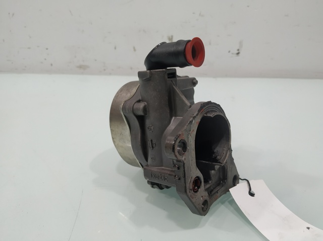 RENAULT 8200881701 Вакуумный насос в наличии Николаев