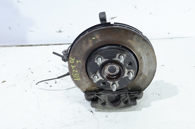 RENAULT 8200881824 Цапфа передняя левая в наличии Львов
