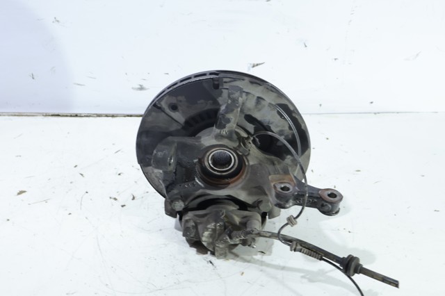 RENAULT 8200881824 Цапфа передняя левая в наличии Кривой Рог