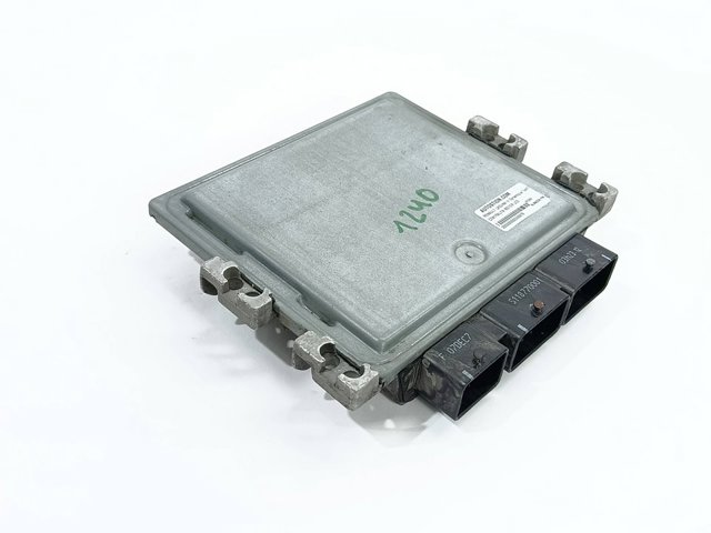 RENAULT 8200882381 Блок управления двигателем в наличии Ирпень