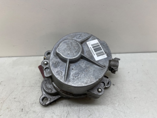 RENAULT 8200902378 Насос вакуумный в наличии Черкассы