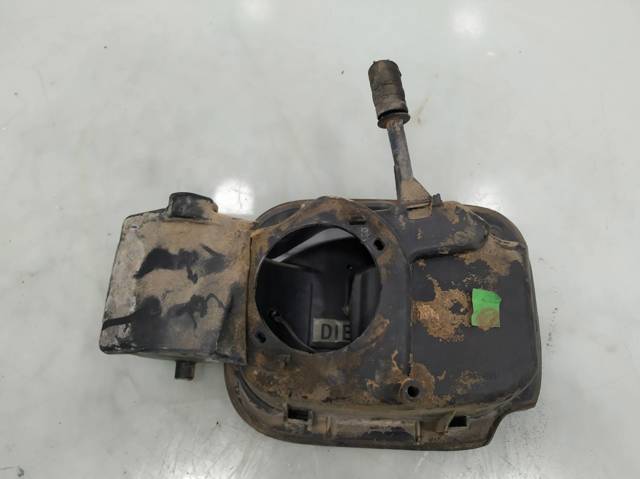 RENAULT 8200903687 Патрубок бака, к заливной горловине в наличии Львов