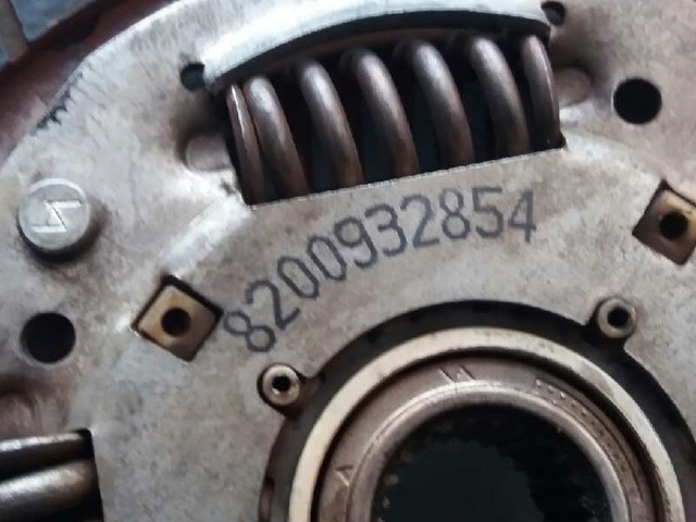 RENAULT 8200932854 Диск сцепления в наличии Каменское