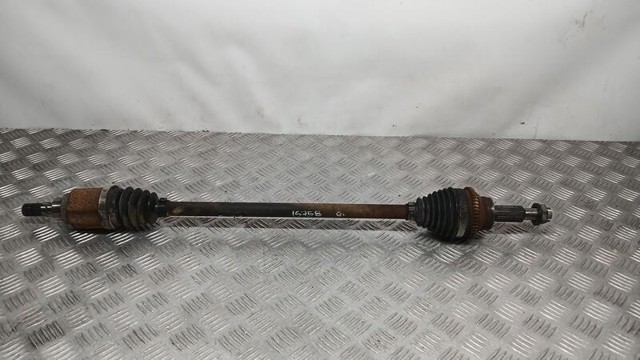 Semieixo traseiro 8200939996 RENAULT