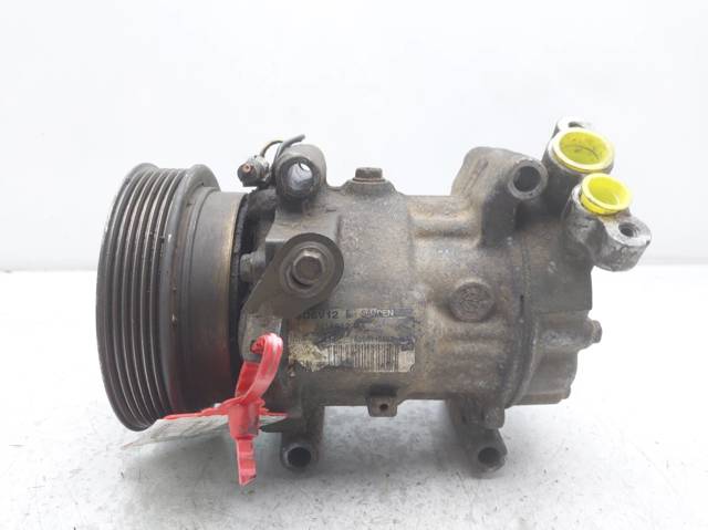 Compressor de ar condicionado para Renault Clio II 1.4 16V (B/CB0P) K4J780 8200953359A