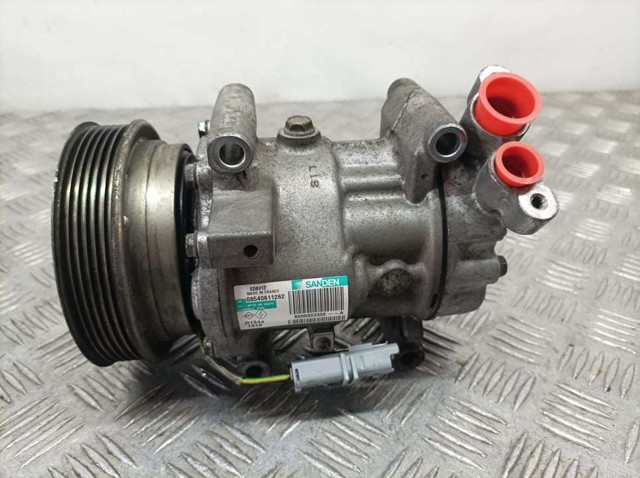 RENAULT 8200953359A Компрессор кондиционера в наличии Украина