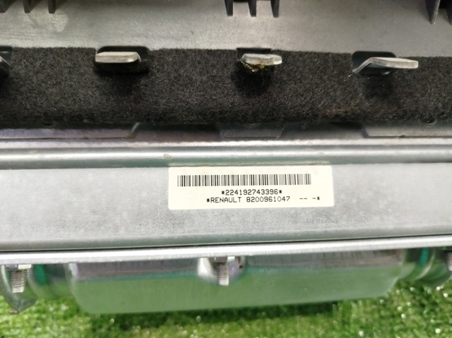 8200961047 RENAULT купить в Павлоград