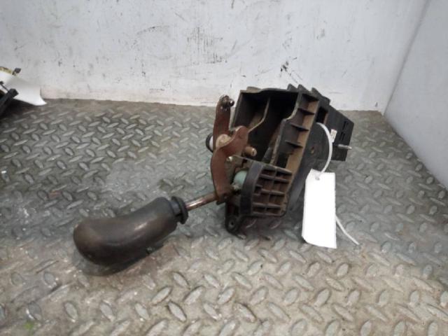 8200963222 RENAULT Кулиса переключения передач купить в Ровно