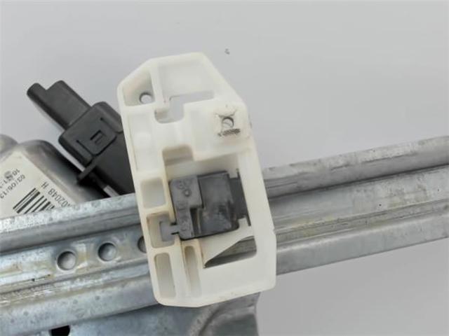 8201010934 RENAULT Механизм стеклоподъемника двери задней правой купить в Ирпень