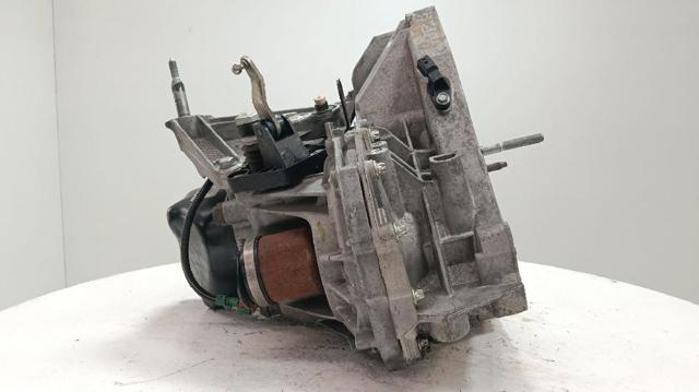 8201042105 RENAULT КПП в сборе (механическая коробка передач) купить в Сумы