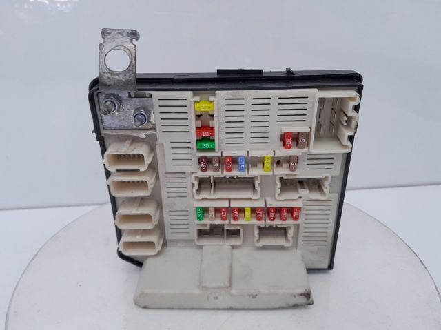 8201044235 Renault (RVI)