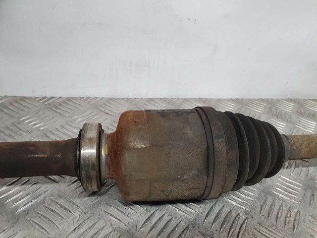 8201052989 RENAULT Полуось (привод) передняя правая купить в Хмельницкий