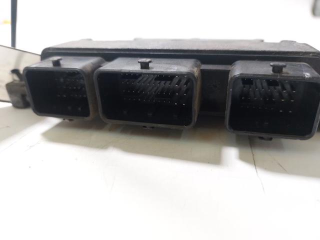 8201077701 RENAULT Блок управления двигателем купить в Ужгород