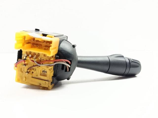 8201167992 RENAULT Переключатель подрулевой левый купить в Ирпень