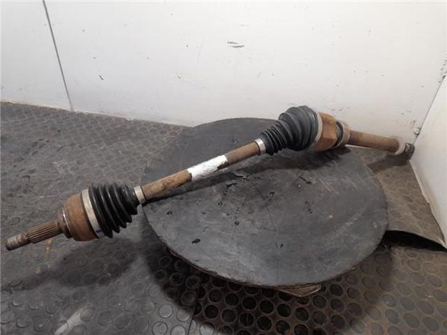 Semieixo (acionador) dianteiro direito 8201235167 RENAULT