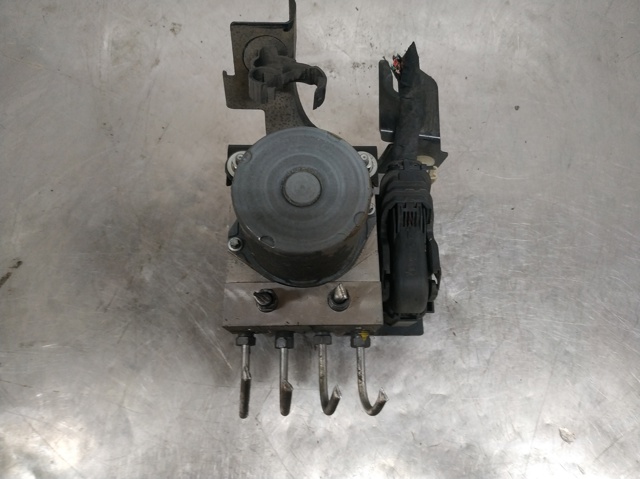 RENAULT 8201288015 Блок АБС в наличии Украина