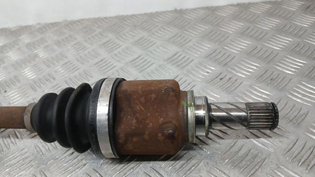 RENAULT 8201353438 Правая полуось в наличии Павлоград