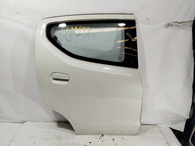 NISSAN 821004A00C Дверь задняя правая в наличии Запорожье