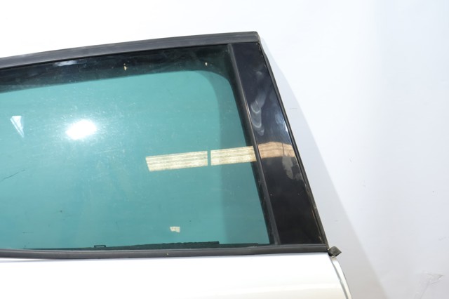 821005429R Дверь задняя правая купить Ирпень