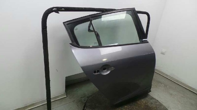 RENAULT 821006386R Дверь задняя правая в наличии Киев