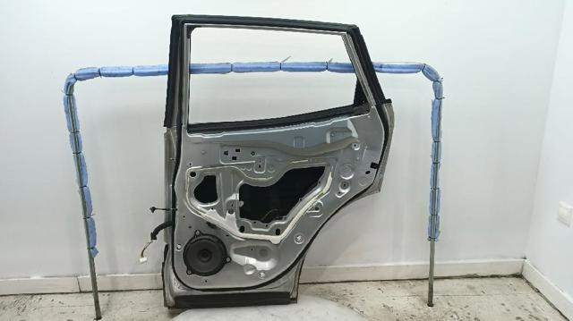 RENAULT 821006554R Дверь задняя правая в наличии Ирпень