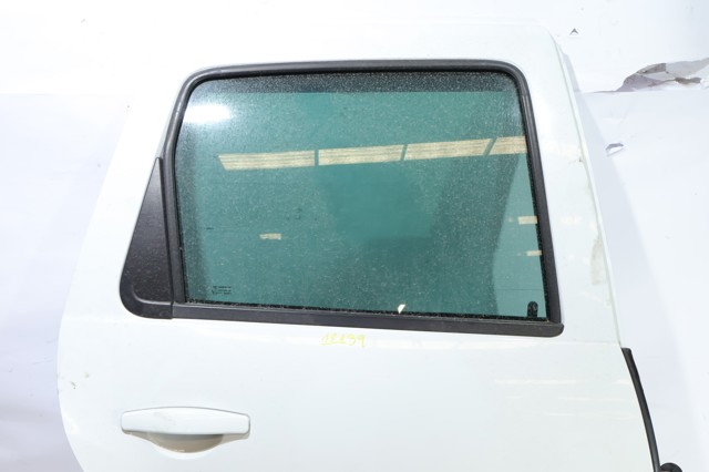 821007807R Дверь задняя правая купить Павлоград