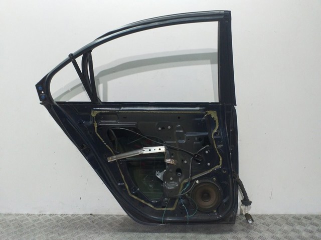 82100AV630 NISSAN Дверь задняя правая купить в Черкассы