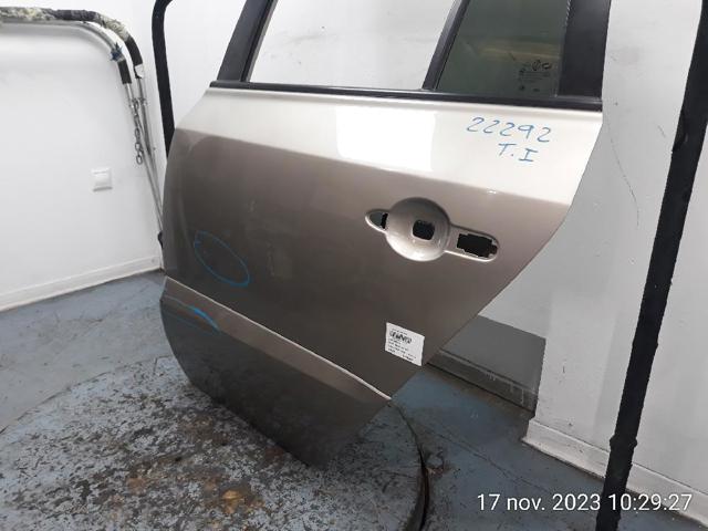 821010028R RENAULT Дверь задняя левая купить в Ровно