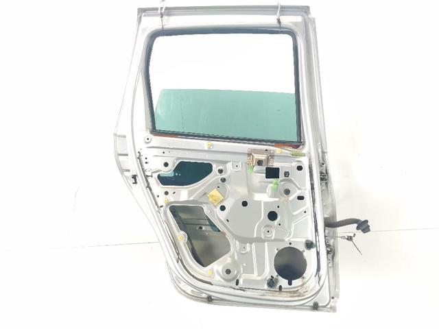 821012768R RENAULT Дверь задняя левая купить в Ирпень