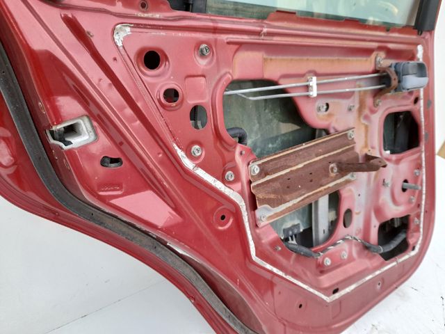 NISSAN 821012J036 Дверь задняя левая в наличии Черновцы