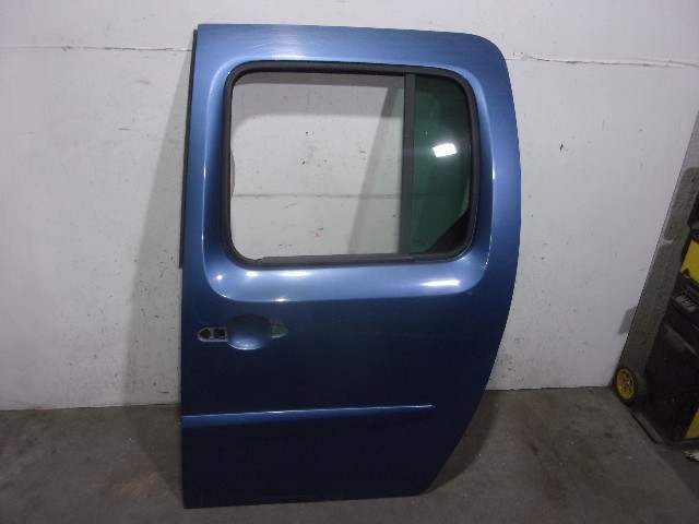 RENAULT 821015290R Дверь боковая (сдвижная) левая в наличии Киев