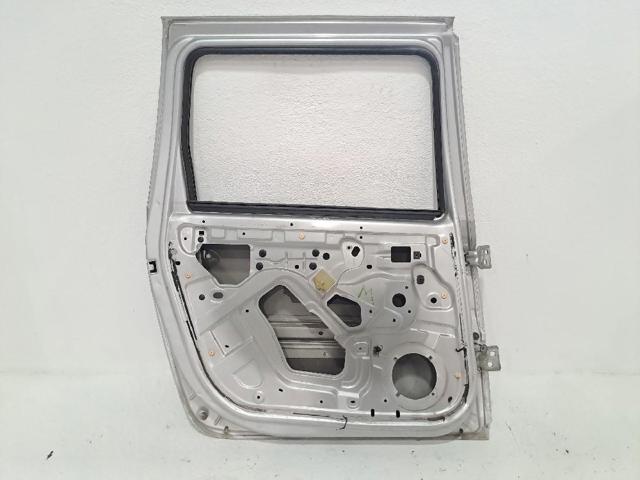 821017307R RENAULT Дверь задняя левая купить в Черкассы