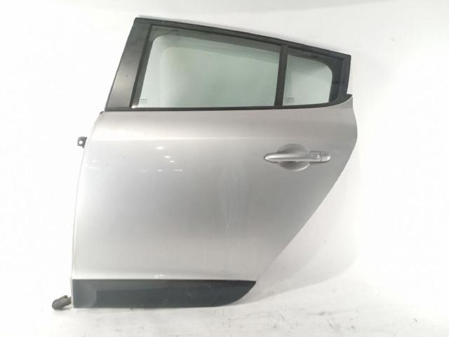 RENAULT 821018543R Дверь задняя левая в наличии Черкассы
