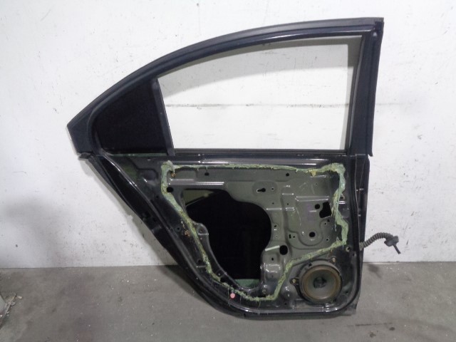 82101AV630 NISSAN Дверь задняя левая купить в Винница