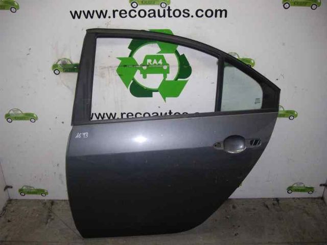 Porta traseira esquerda 82101AV630 Nissan