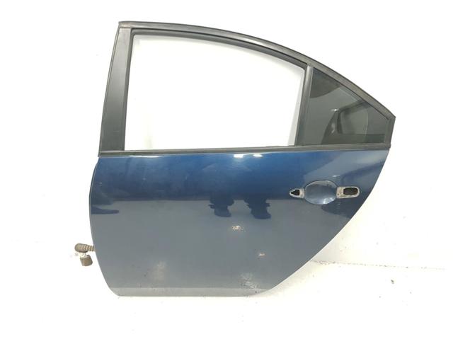 Porta traseira esquerda 82101AV631 Nissan