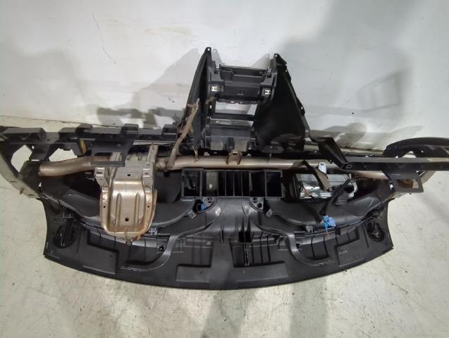 PEUGEOT 8211HW Торпедо в наличии Черкассы