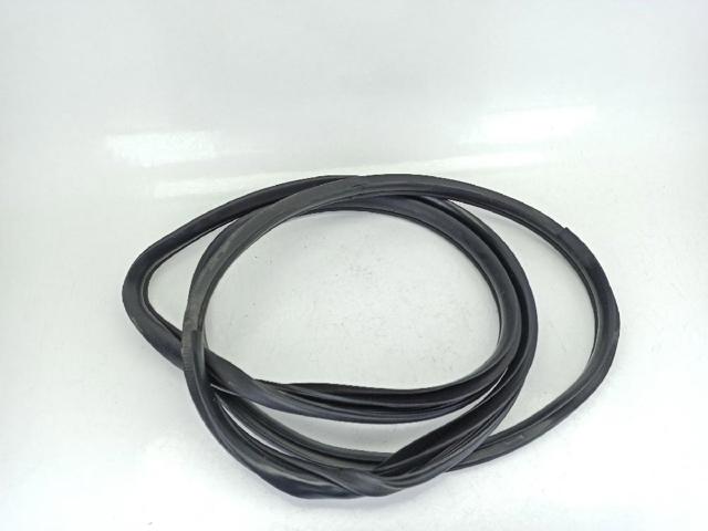 821403U000 HYUNDAI купить в Ровно