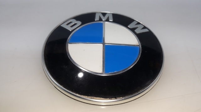 Emblema de tampa de porta-malas (emblema de firma) 8219237 BMW