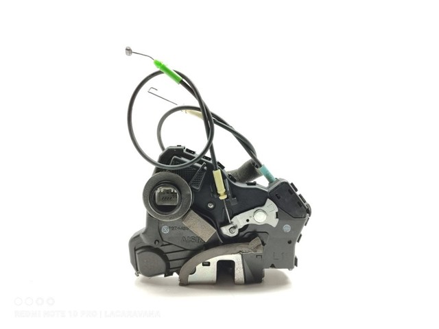 SUZUKI 8225065J11 Замок двери передней левой в наличии Сумы
